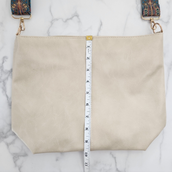 Unisex Creamy White Pu Leather Tote Bag with Patterned Boho Strap - Picture 12 of 14